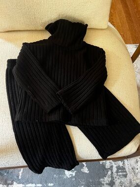 Zara Black Ribbed Turtleneck & Leggings Set